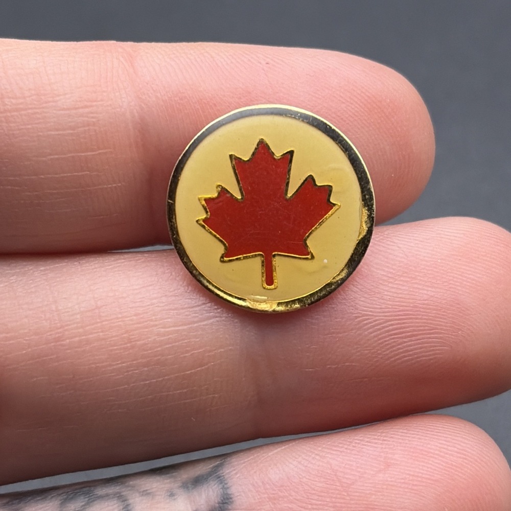 Canada Canadian Maple Leaf Lapel Hat Pin